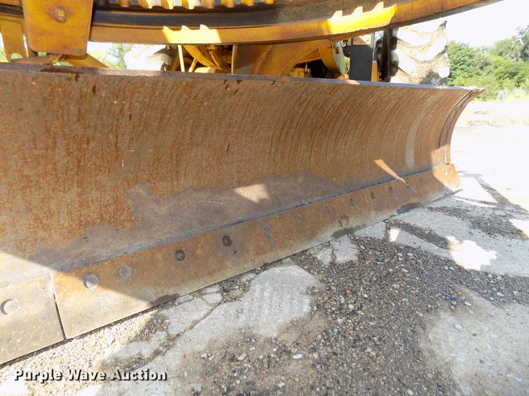 image for item DB8654 1969 Caterpillar 12F rigid frame motor grader