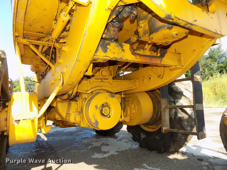 image for item DB8654 1969 Caterpillar 12F rigid frame motor grader