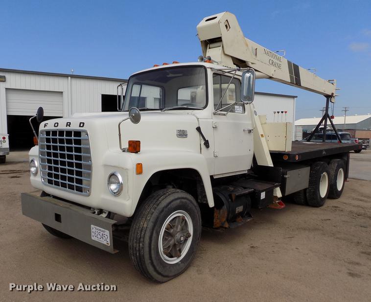 image for item DB9138 1978 Ford crane truck