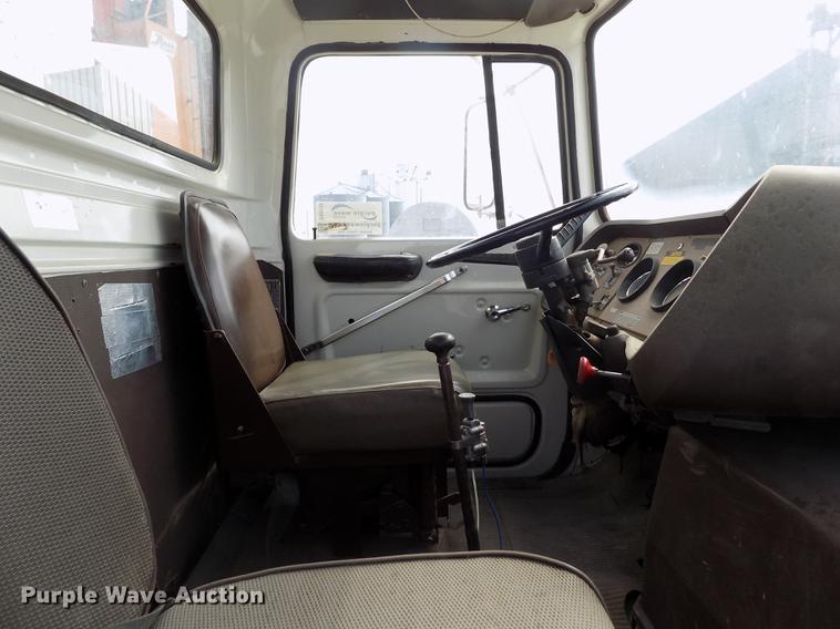 image for item DB9138 1978 Ford crane truck