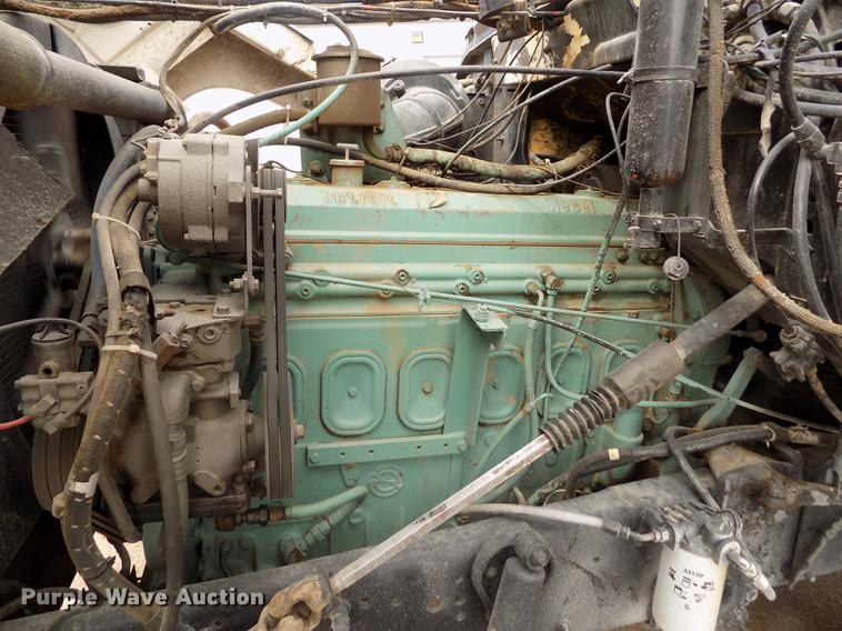 image for item DB9138 1978 Ford crane truck