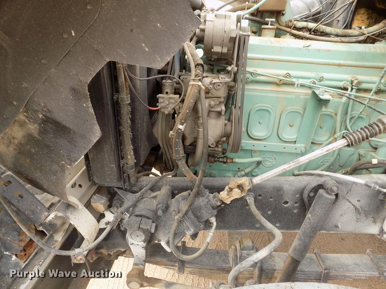 image for item DB9138 1978 Ford crane truck