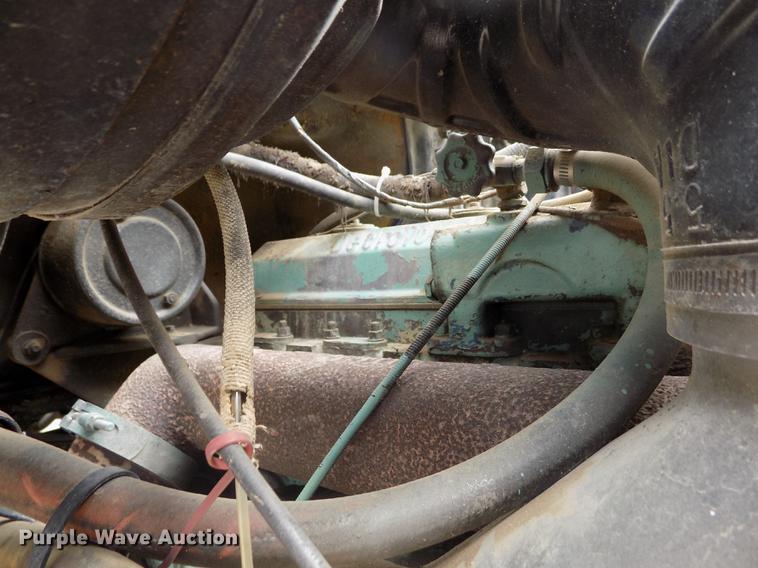 image for item DB9138 1978 Ford crane truck