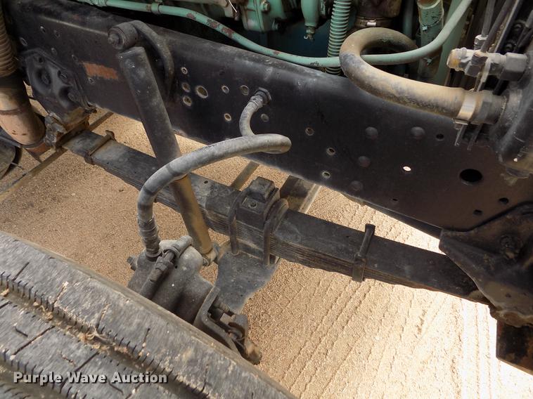 image for item DB9138 1978 Ford crane truck