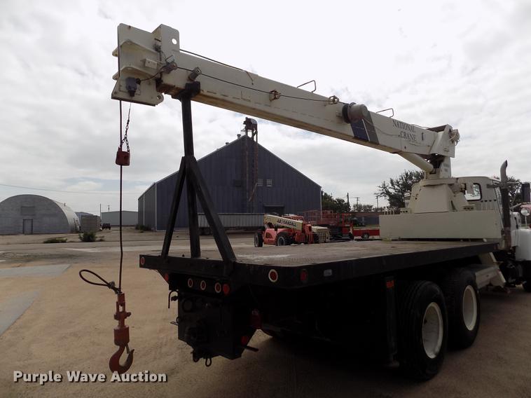 image for item DB9138 1978 Ford crane truck