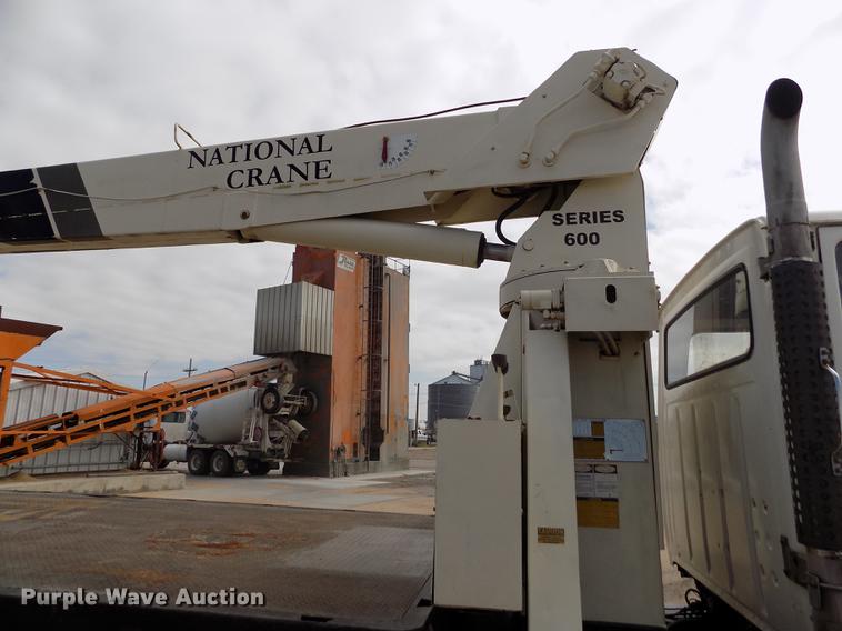 image for item DB9138 1978 Ford crane truck