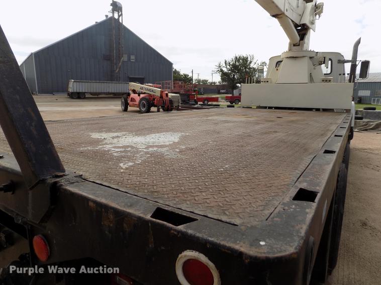 image for item DB9138 1978 Ford crane truck