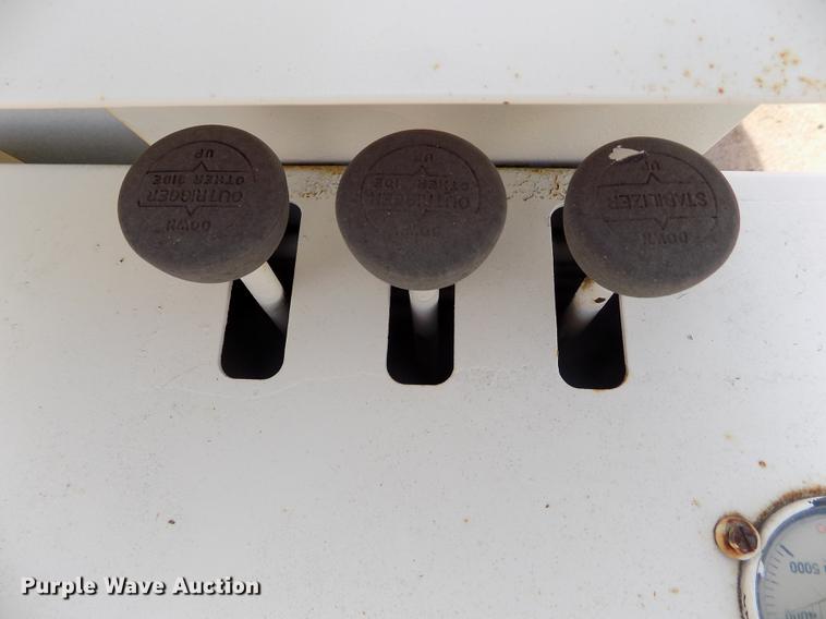 image for item DB9138 1978 Ford crane truck