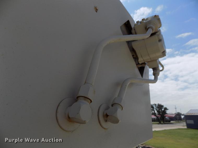 image for item DB9138 1978 Ford crane truck