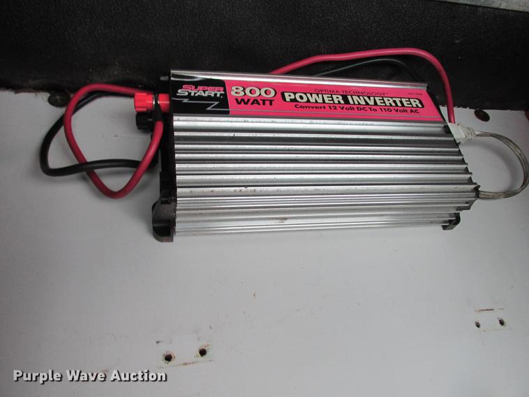 image for item DB9312 2002 Ford Econoline E350 Super Duty service and lube box truck