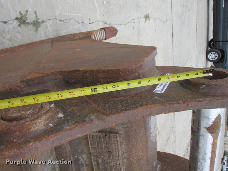 image for item DB9314 Hensley excavator bucket