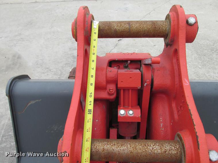 image for item DB9316 2016 Komatsu excavator bucket