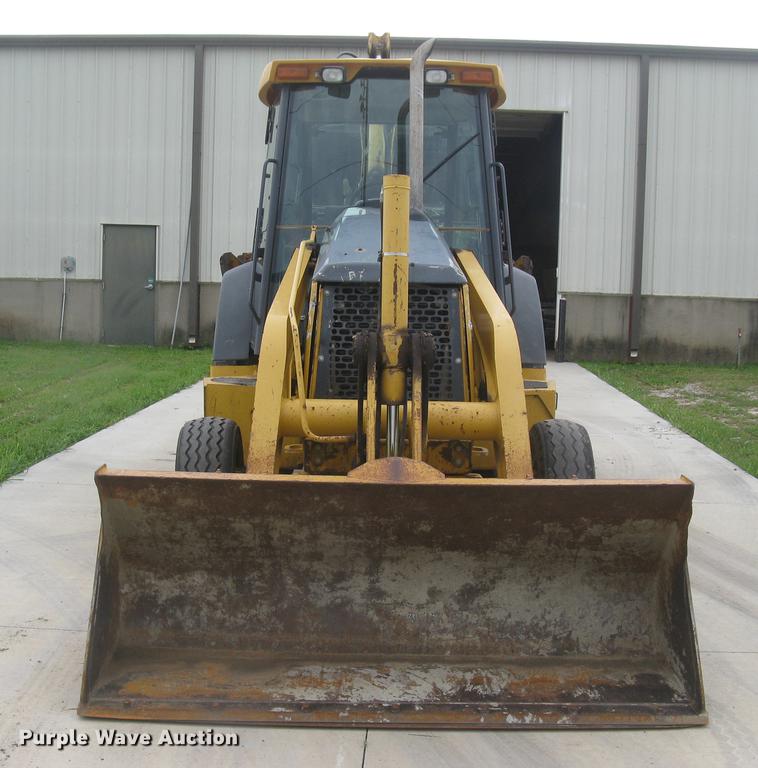 image for item DC1289 2004 John Deere 310G backhoe