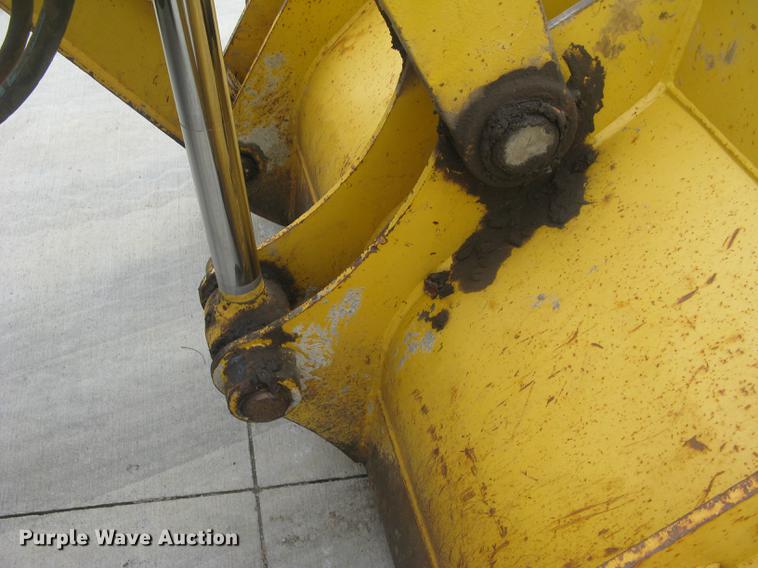 image for item DC1289 2004 John Deere 310G backhoe