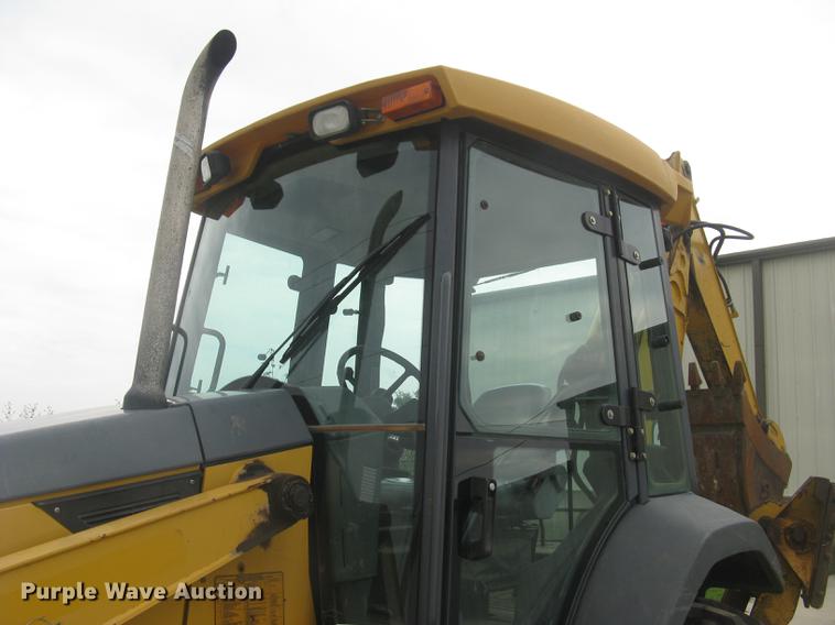 image for item DC1289 2004 John Deere 310G backhoe