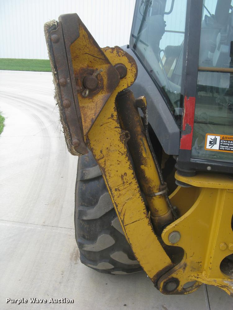 image for item DC1289 2004 John Deere 310G backhoe