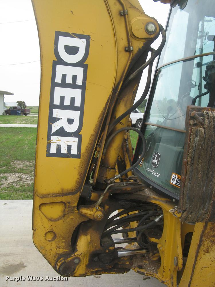 image for item DC1289 2004 John Deere 310G backhoe