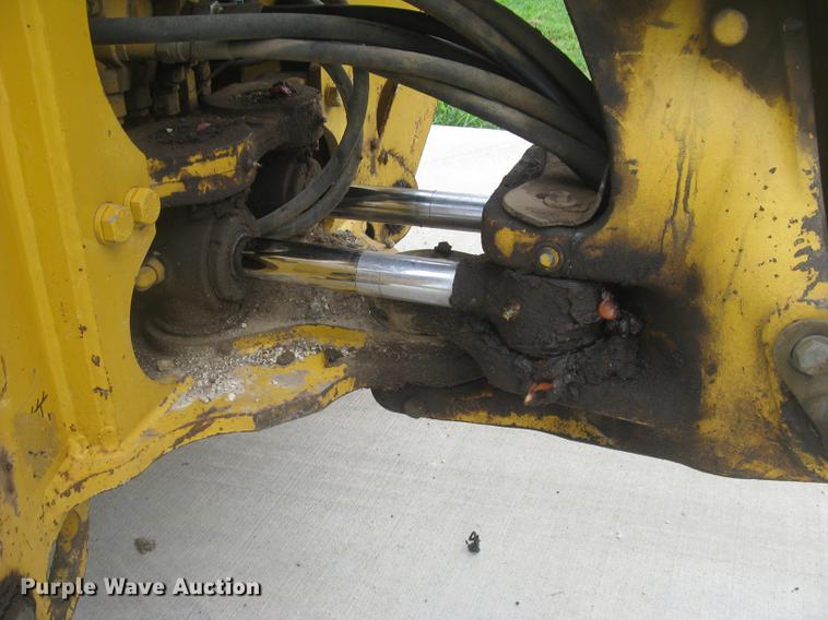 image for item DC1289 2004 John Deere 310G backhoe