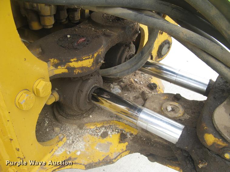 image for item DC1289 2004 John Deere 310G backhoe