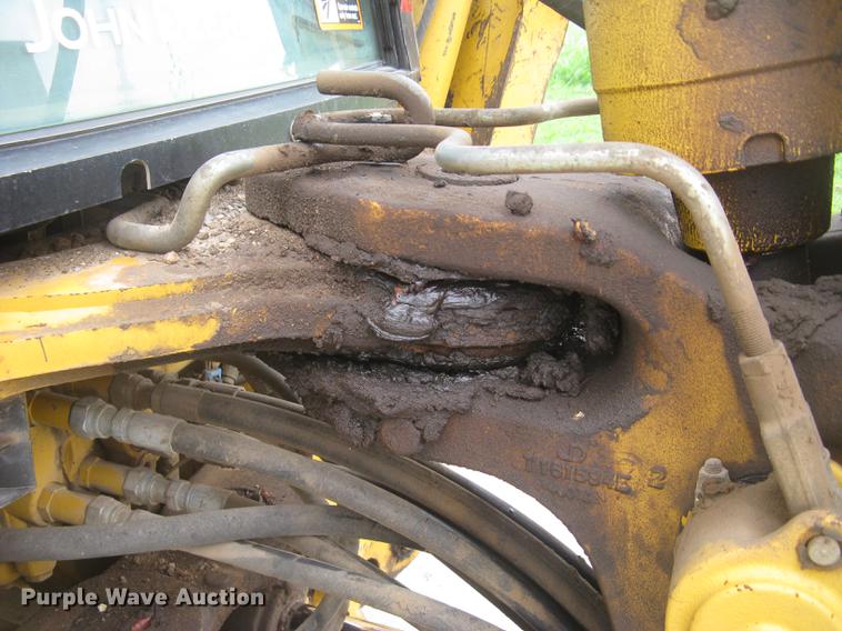 image for item DC1289 2004 John Deere 310G backhoe