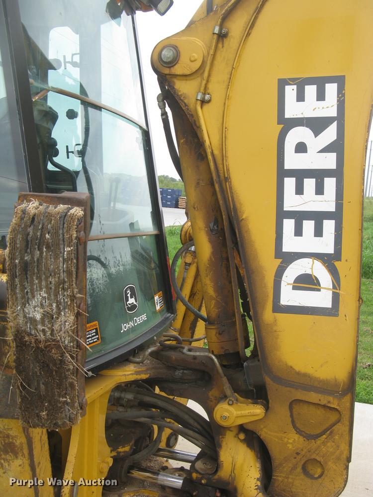 image for item DC1289 2004 John Deere 310G backhoe