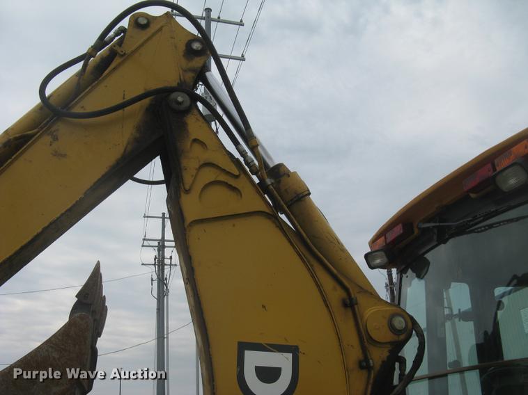 image for item DC1289 2004 John Deere 310G backhoe