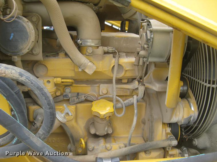 image for item DC1289 2004 John Deere 310G backhoe