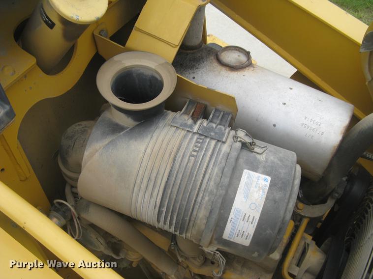 image for item DC1289 2004 John Deere 310G backhoe