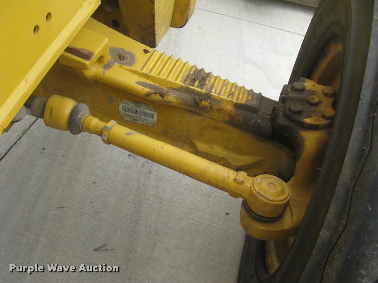 image for item DC1289 2004 John Deere 310G backhoe