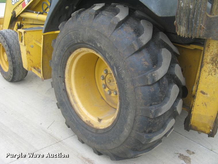 image for item DC1289 2004 John Deere 310G backhoe