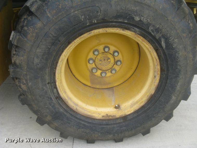 image for item DC1289 2004 John Deere 310G backhoe