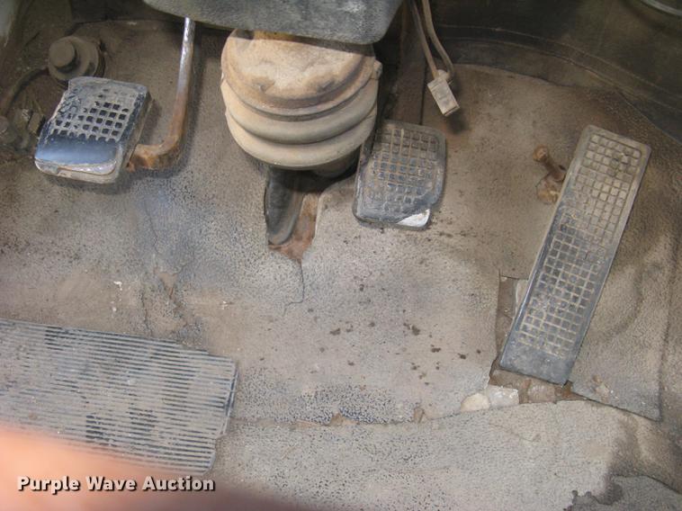 image for item DC1290 1977 Ford 8000 dump truck