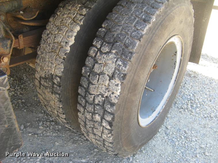 image for item DC1290 1977 Ford 8000 dump truck