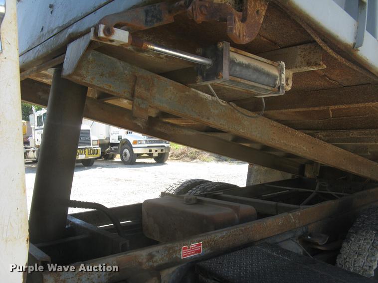 image for item DC1290 1977 Ford 8000 dump truck