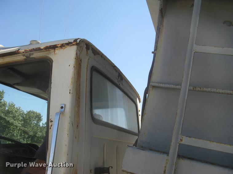 image for item DC1290 1977 Ford 8000 dump truck