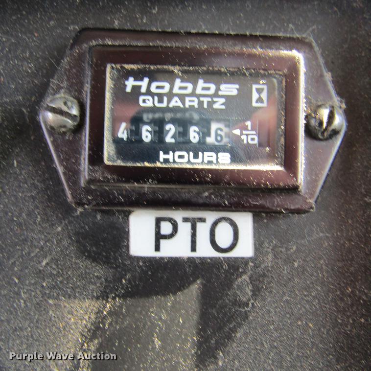 image for item DD2673 2009 International DuraStar 4400 bucket truck