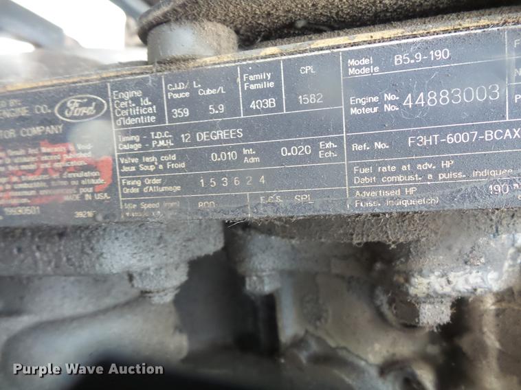 image for item DD4273 1994 Ford F700 dump truck