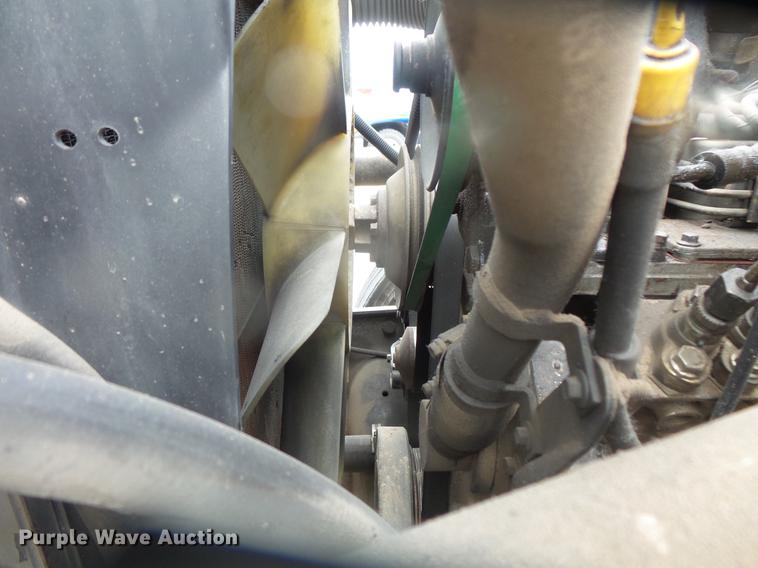 image for item DD4273 1994 Ford F700 dump truck