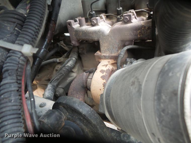 image for item DD4273 1994 Ford F700 dump truck