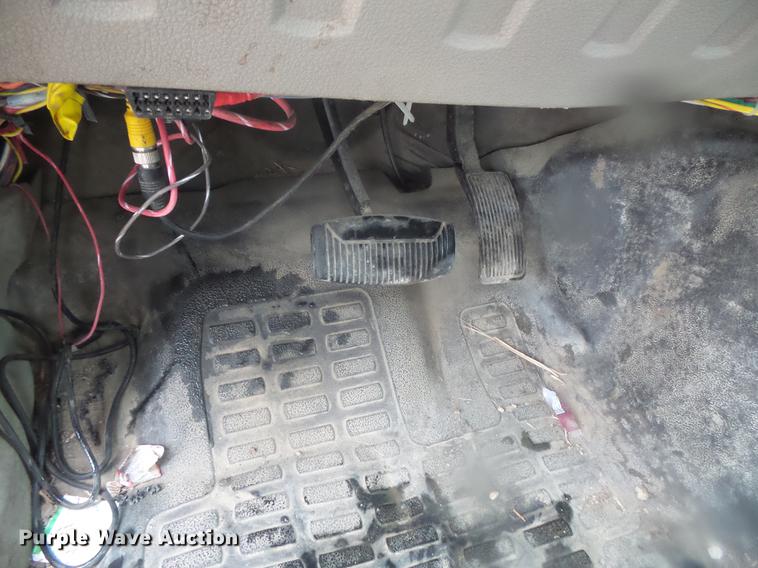 image for item DD4274 2009 Ford F550 Super Duty bucket truck