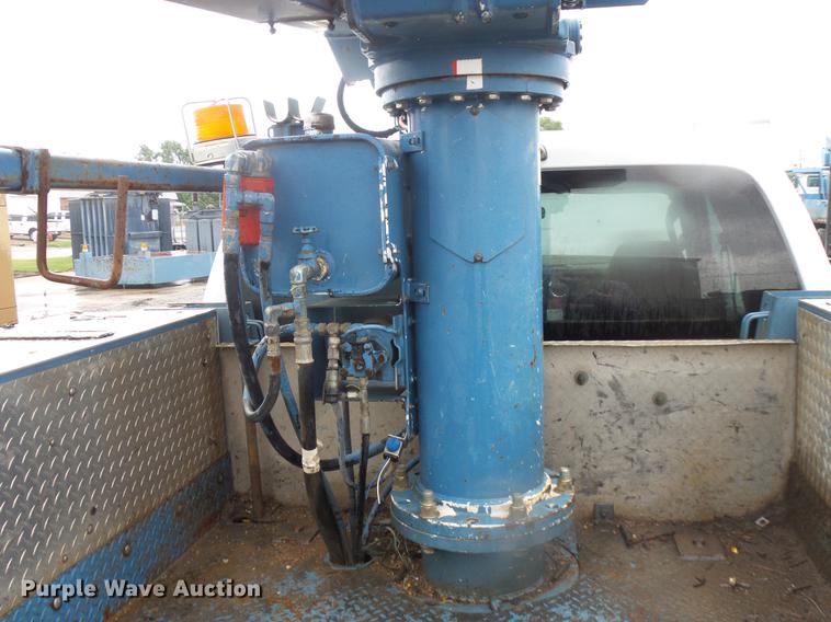 image for item DD4274 2009 Ford F550 Super Duty bucket truck