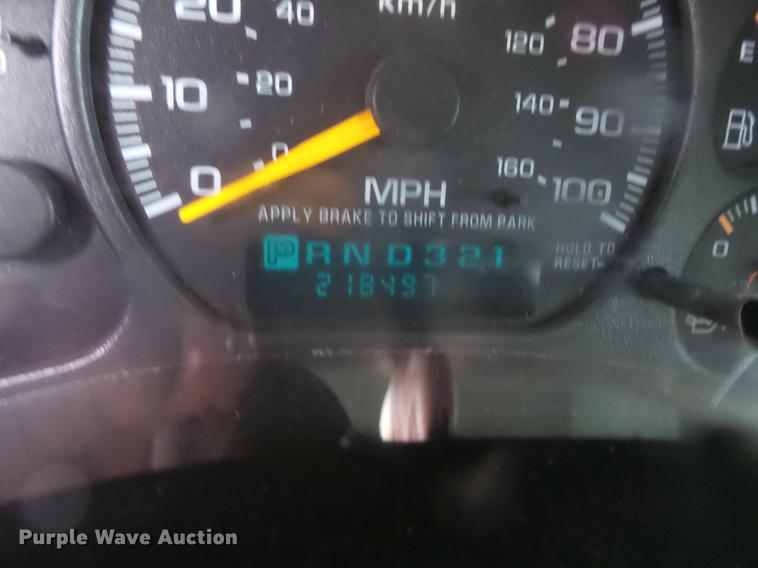 image for item DD4275 2001 Chevrolet Silverado 1500 Ext.Cab pickup truck