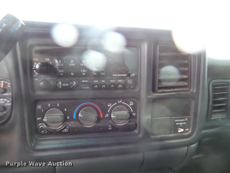 image for item DD4275 2001 Chevrolet Silverado 1500 Ext.Cab pickup truck