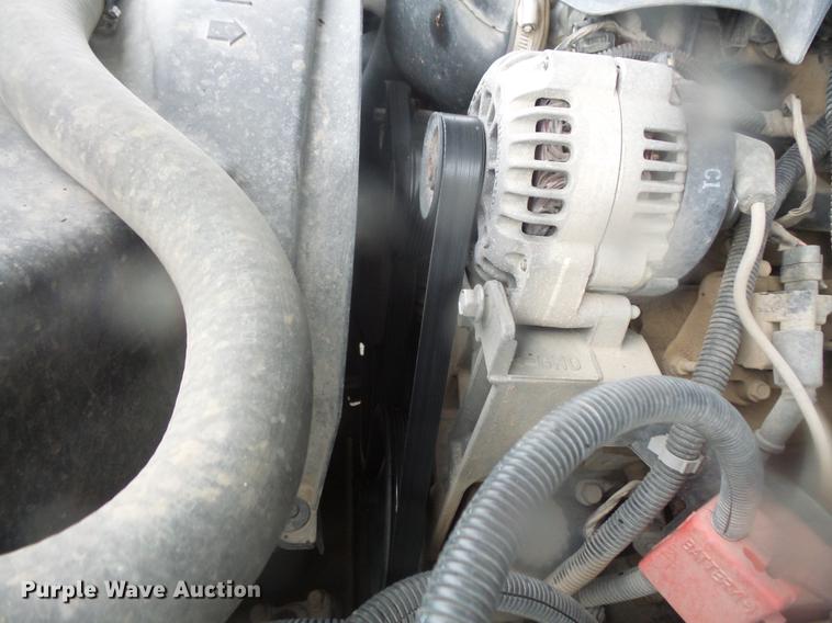 image for item DD4275 2001 Chevrolet Silverado 1500 Ext.Cab pickup truck