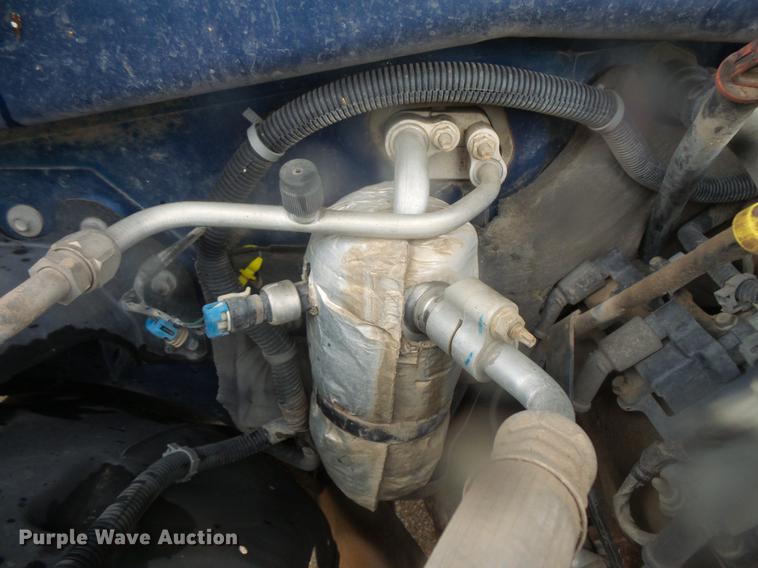 image for item DD4275 2001 Chevrolet Silverado 1500 Ext.Cab pickup truck