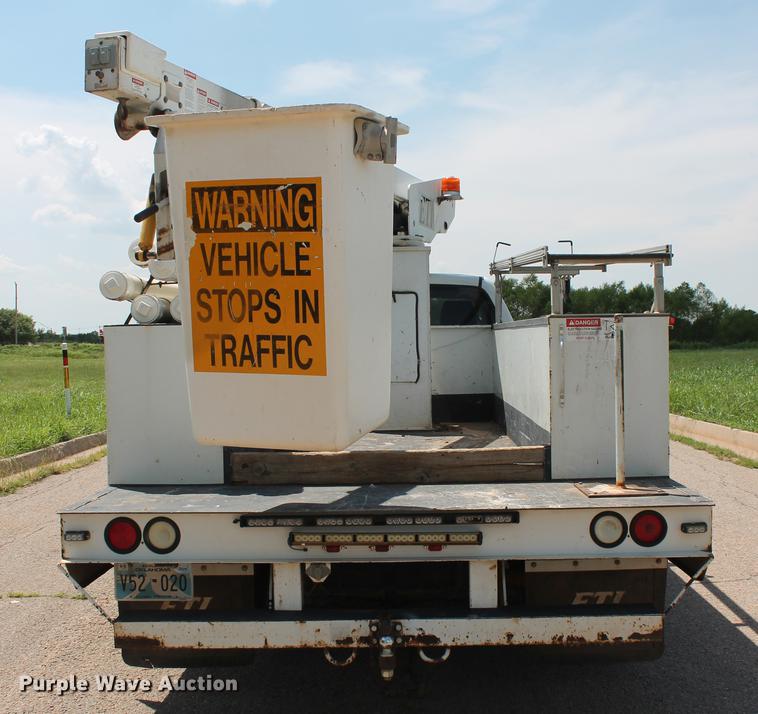 image for item DD5296 2008 Dodge Ram 4500HD bucket truck