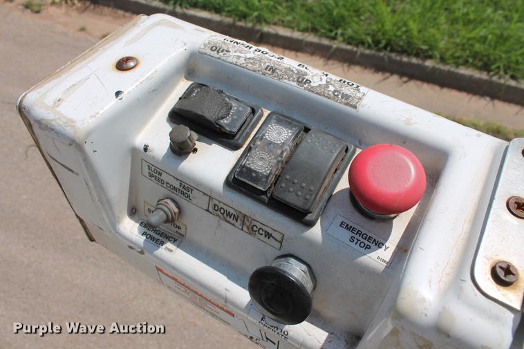 image for item DD5296 2008 Dodge Ram 4500HD bucket truck