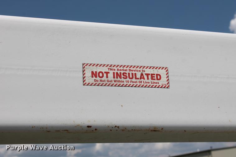 image for item DD5296 2008 Dodge Ram 4500HD bucket truck