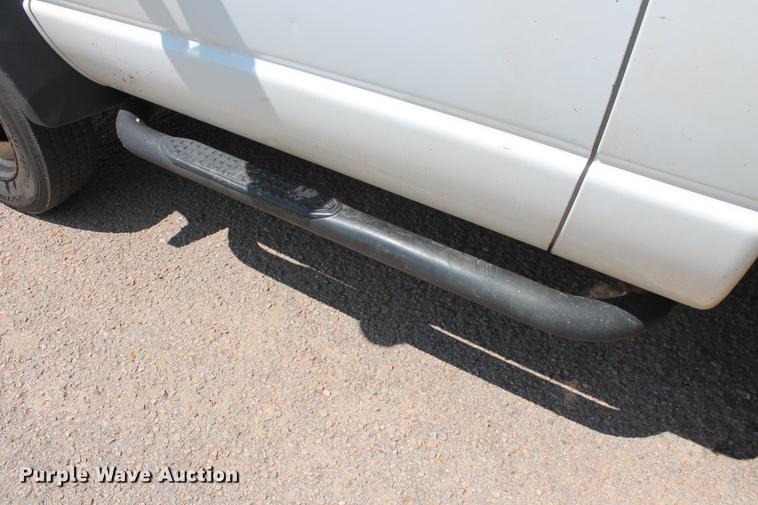 image for item DD5296 2008 Dodge Ram 4500HD bucket truck