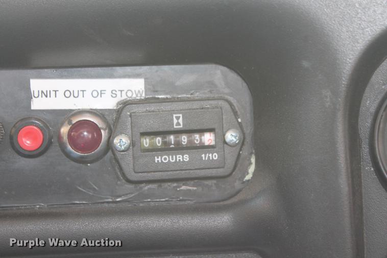 image for item DD5297 2007 GMC C4500 truck cab and chassis